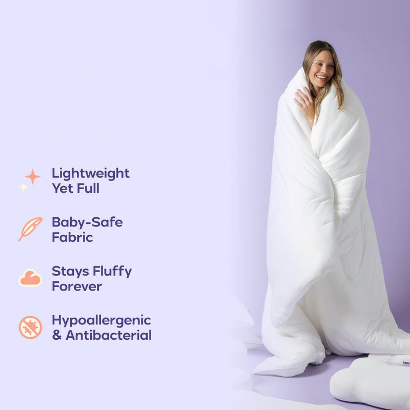 Cloud-Soft Temperature Regulating Washable Luxury Comforter